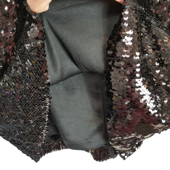 DO + BE Women's Black Off The Shoulder Short Sleeve Sequined Mini Dress Medium - Picture 5 of 6